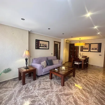 Homely Centro Apartment