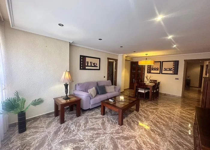 Homely Centro شقة